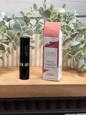Laura Geller Smart Pout Transfer-Proof Lipstick